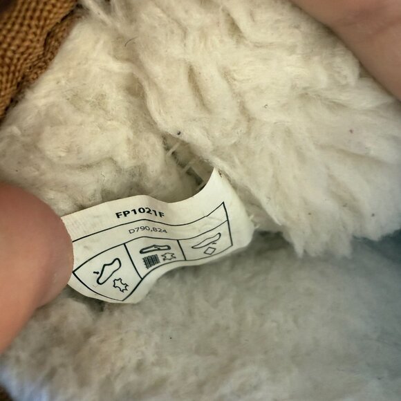 UGG Koolaburra Youth 6 Koola Short Boot Brown Suede Shearling Pull On Shoe STAIN - Picture 7 of 7